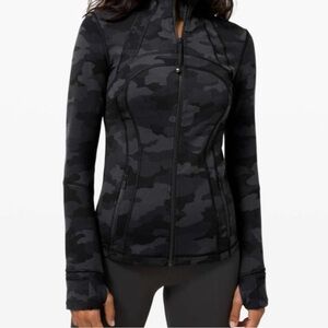 LULULEMON DEFINE BLACK CAMO JACKET SZ 8